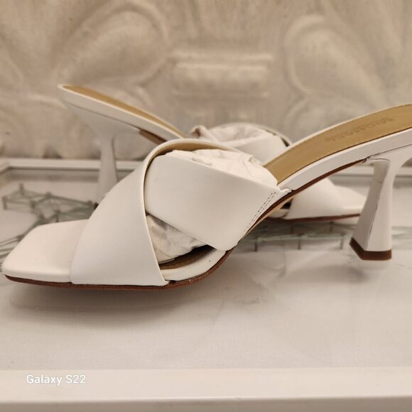 Michael Kors Clara Mule Leather Sandals Optic White Size 6. NIB. - Picture 6 of 11